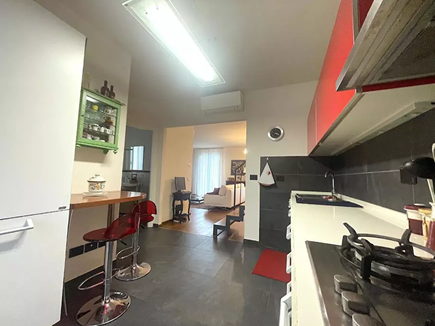 Immagine 8 di Appartamento in vendita  a Capraia E Limite