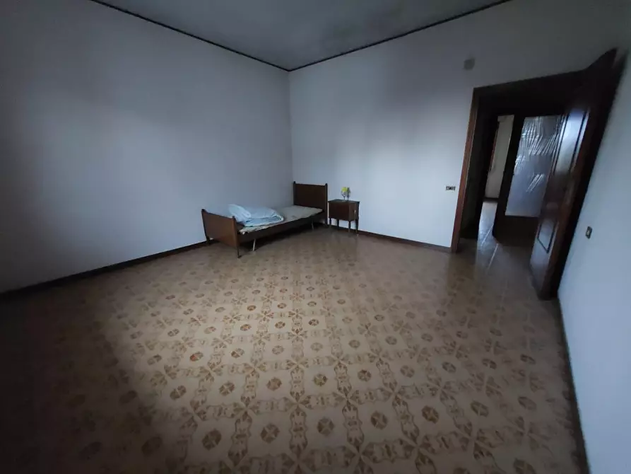 Immagine 8 di Casa indipendente in vendita  a Santa Maria A Monte