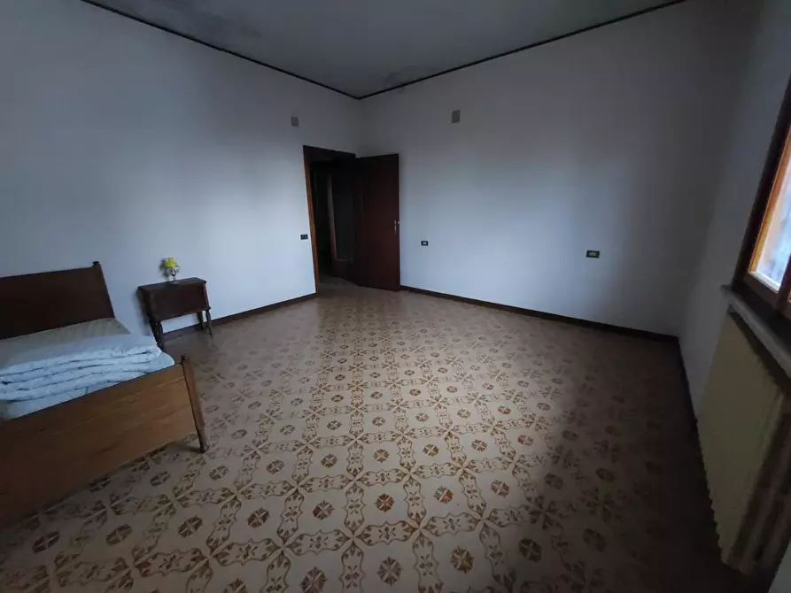 Immagine 7 di Casa indipendente in vendita  a Santa Maria A Monte