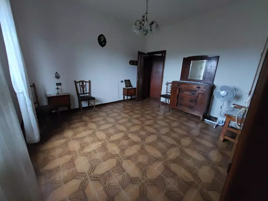 Immagine 18 di Casa indipendente in vendita  a Santa Maria A Monte