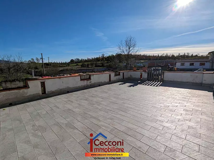 Immagine 3 di Appartamento in vendita  a Cerreto Guidi