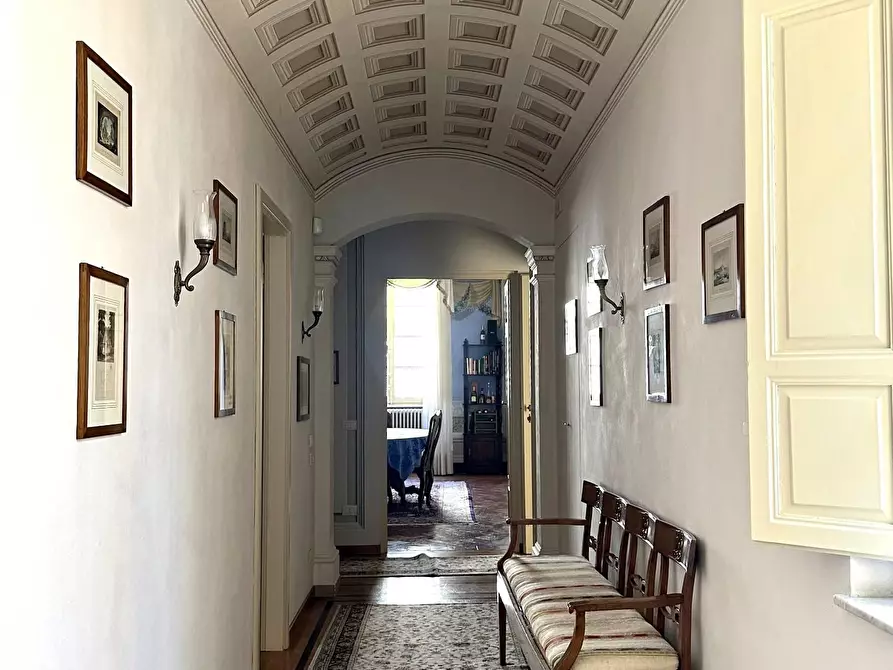 Immagine 24 di Appartamento in vendita  a Lucca