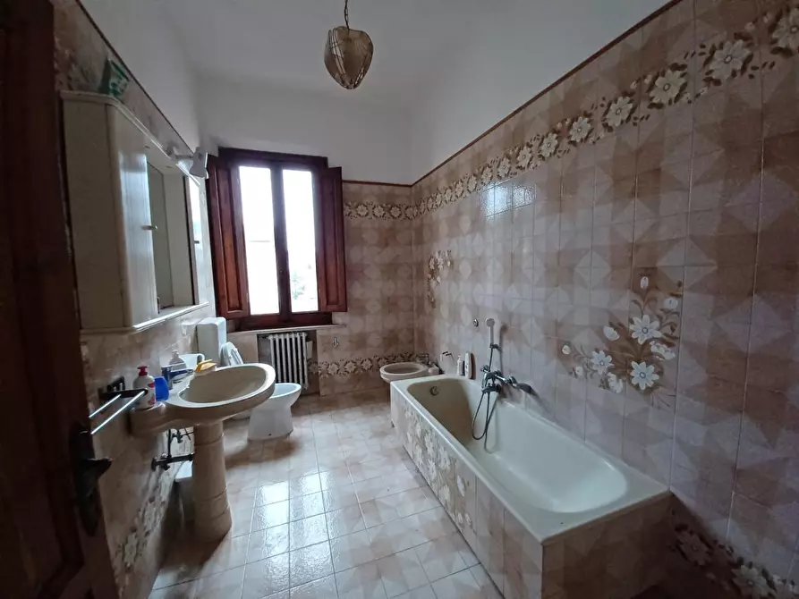 Immagine 16 di Terratetto in vendita  a Capraia E Limite