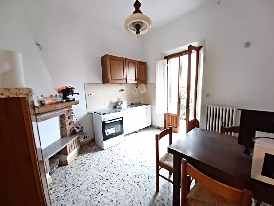 Immagine 10 di Terratetto in vendita  a Capraia E Limite