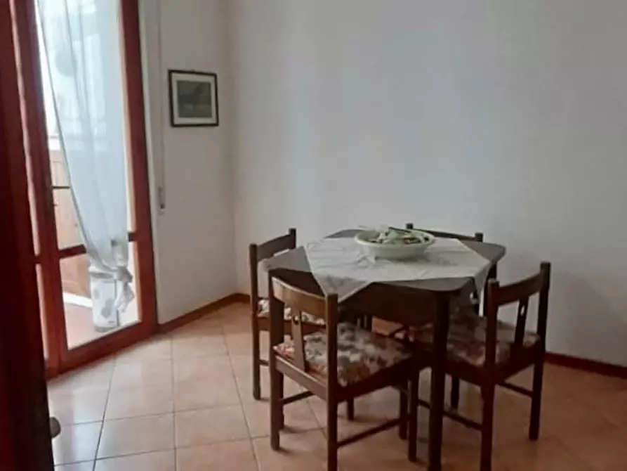 Immagine 24 di Villetta a schiera in vendita  a Viareggio