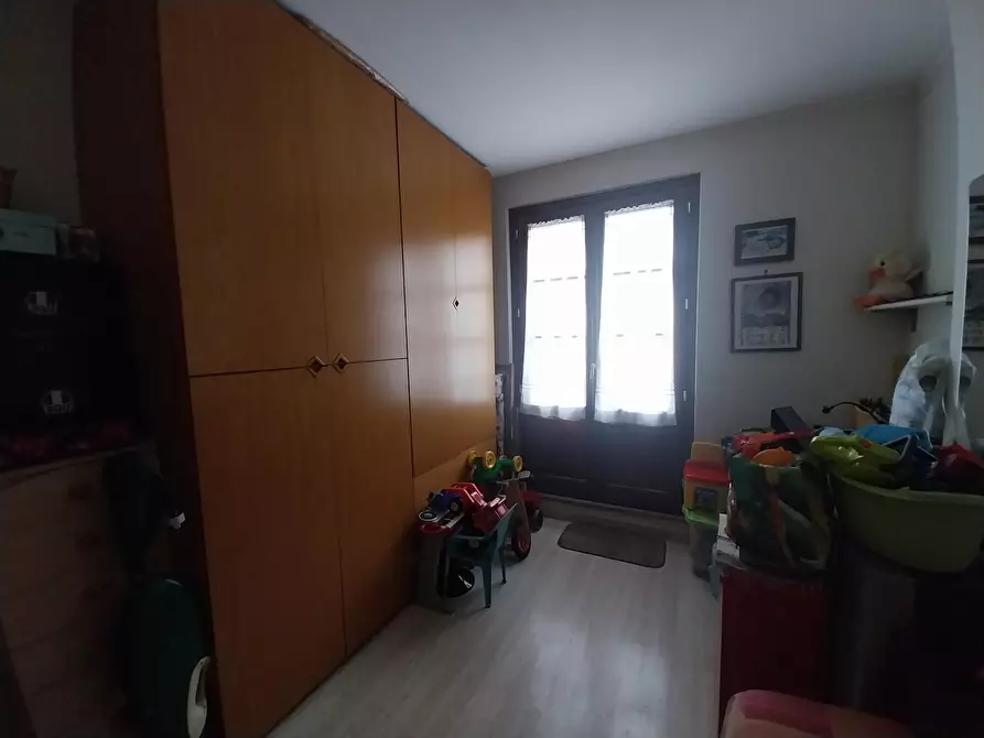 Immagine 11 di Appartamento in vendita  a Calci