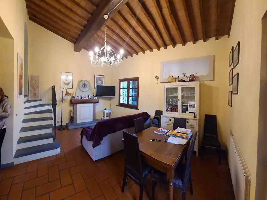 Immagine 7 di Villa in vendita  a Pietrasanta
