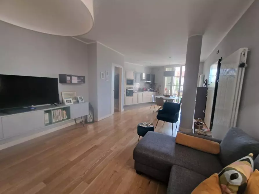 Immagine 3 di Appartamento in vendita  a Massarosa