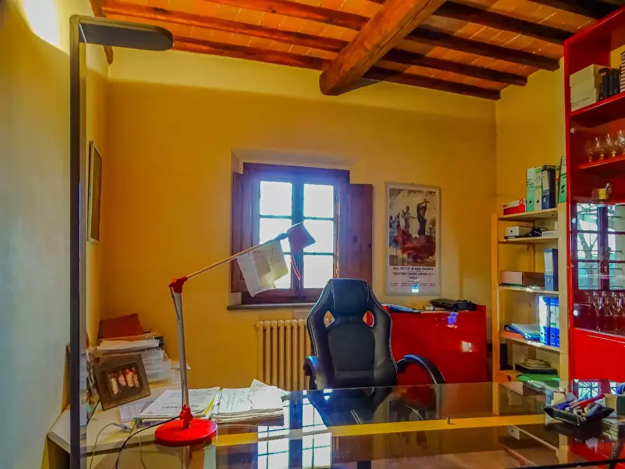 Immagine 7 di Villa in vendita  a San Miniato