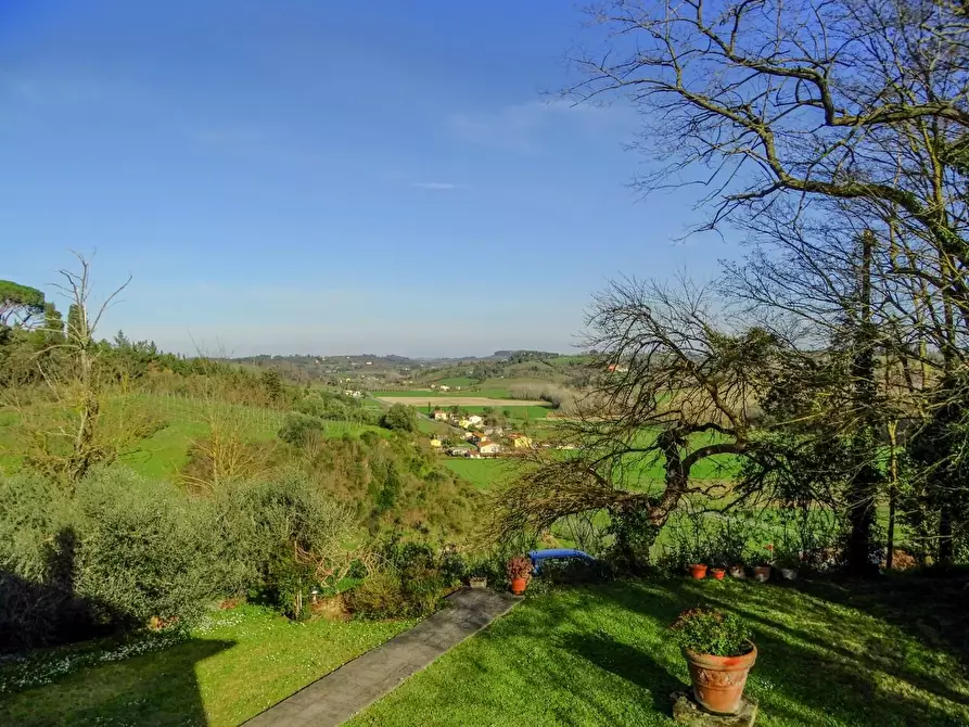 Immagine 38 di Villa in vendita  a San Miniato