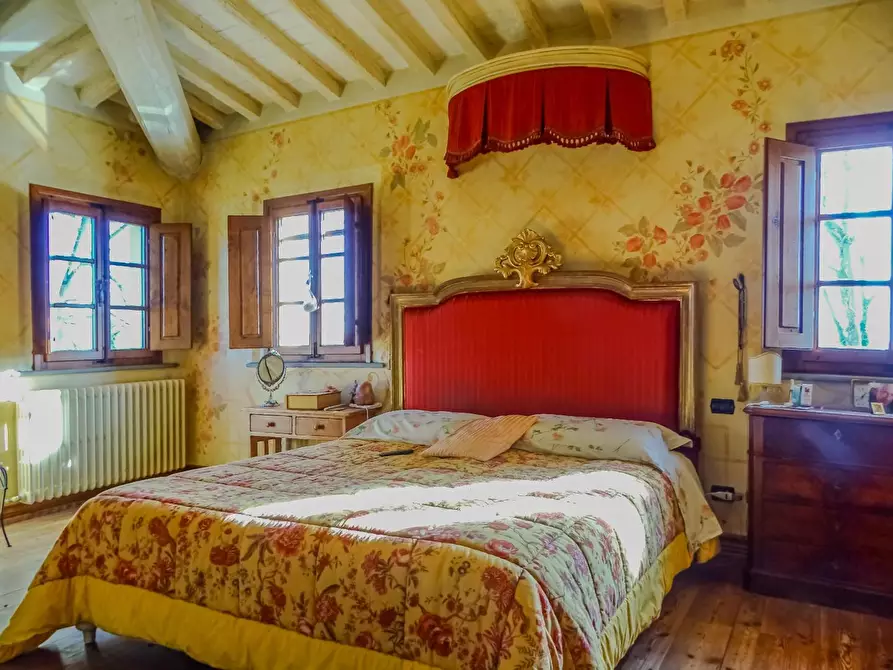 Immagine 33 di Villa in vendita  a San Miniato