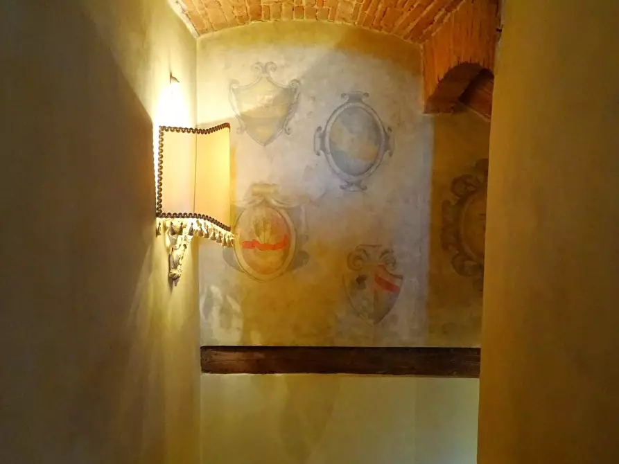 Immagine 51 di Villa in vendita  a San Miniato