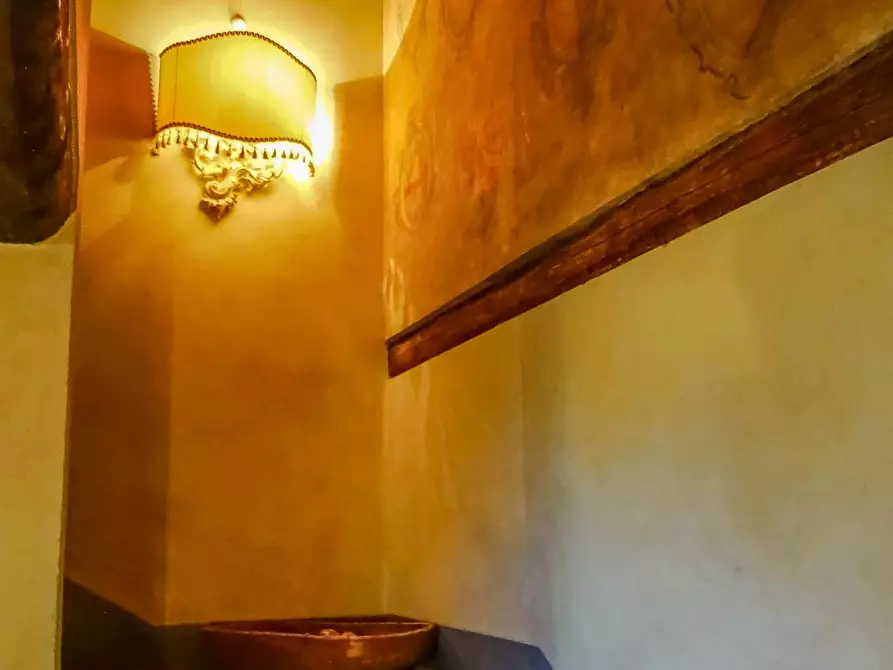 Immagine 27 di Villa in vendita  a San Miniato