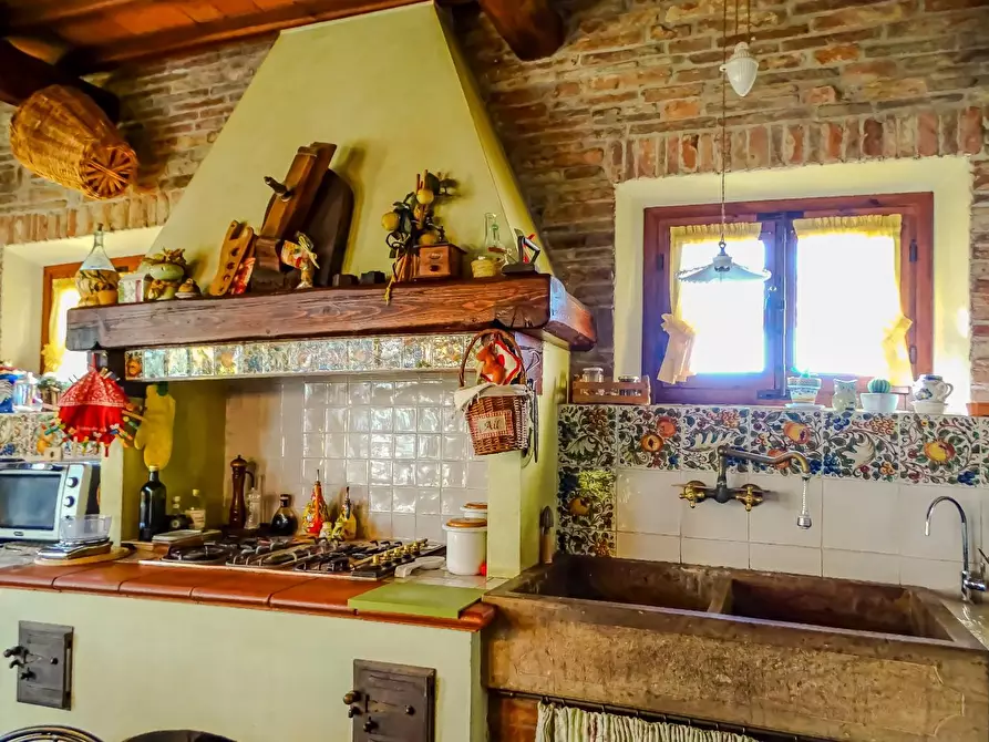 Immagine 18 di Villa in vendita  a San Miniato