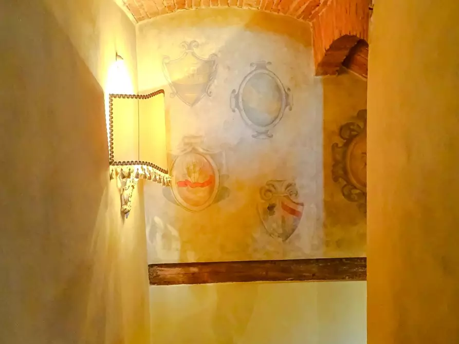 Immagine 28 di Villa in vendita  a San Miniato