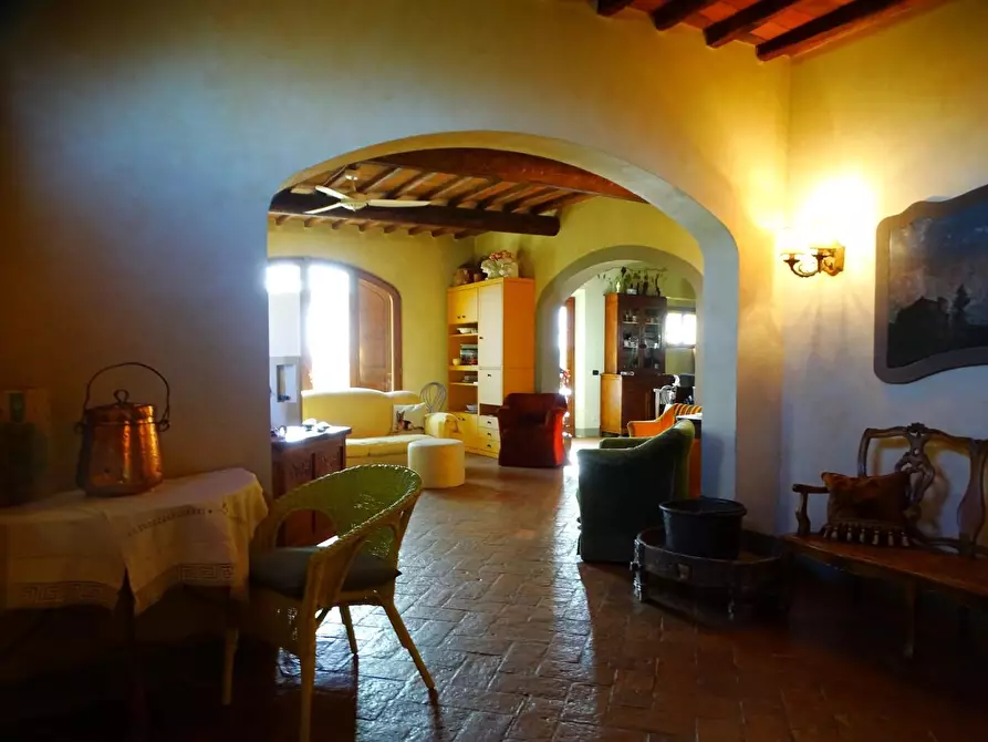 Immagine 8 di Villa in vendita  a San Miniato