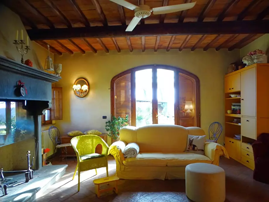 Immagine 38 di Villa in vendita  a San Miniato