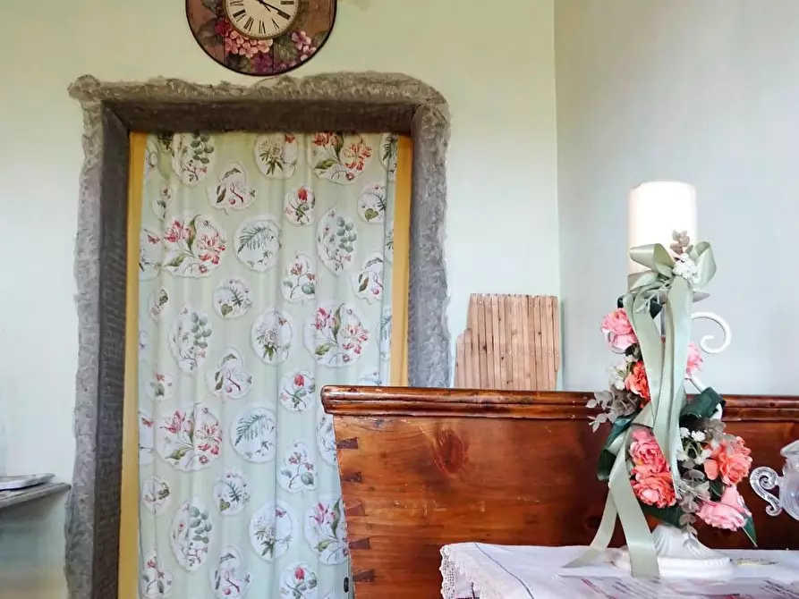 Immagine 15 di Villa in vendita  a San Miniato