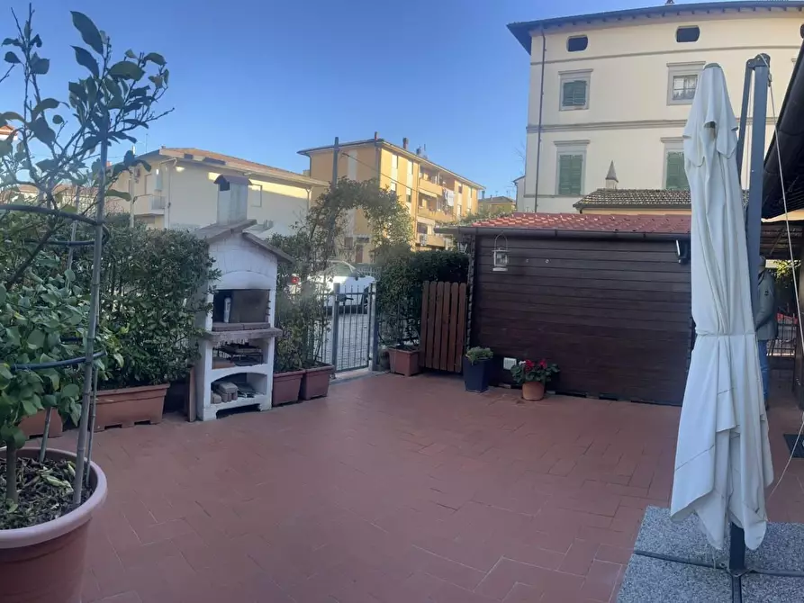 Immagine 13 di Appartamento in vendita  a Ponsacco