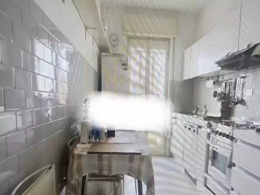 Immagine 3 di Mansarda in vendita  a Carrara