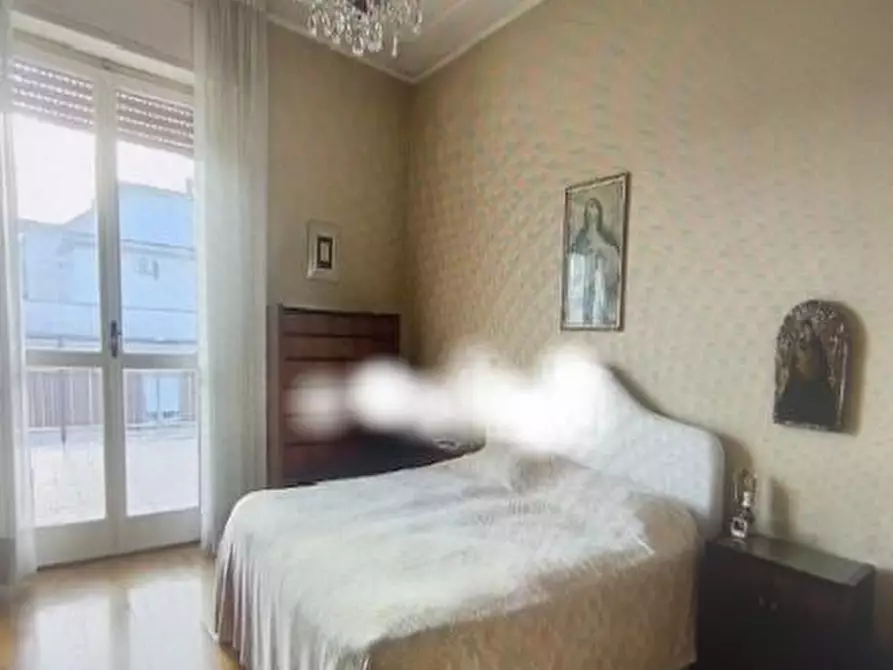 Immagine 10 di Mansarda in vendita  a Carrara