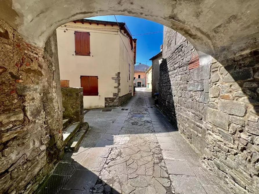 Immagine 7 di Appartamento in vendita  a Pistoia