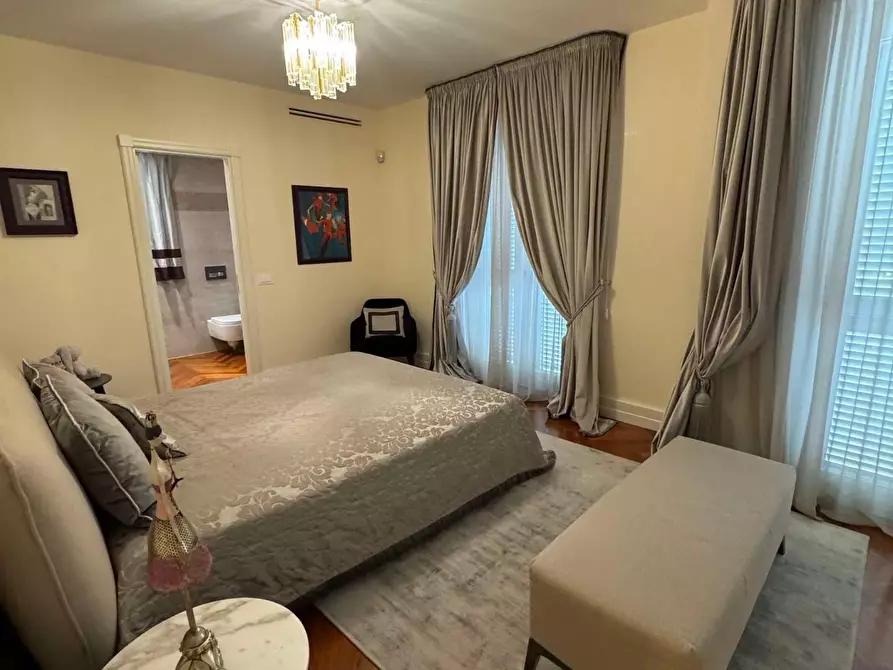 Immagine 45 di Villa in vendita  a Forte Dei Marmi