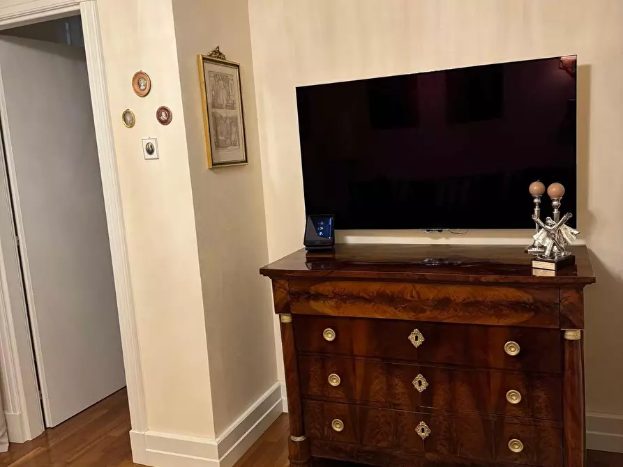 Immagine 15 di Villa in vendita  a Forte Dei Marmi