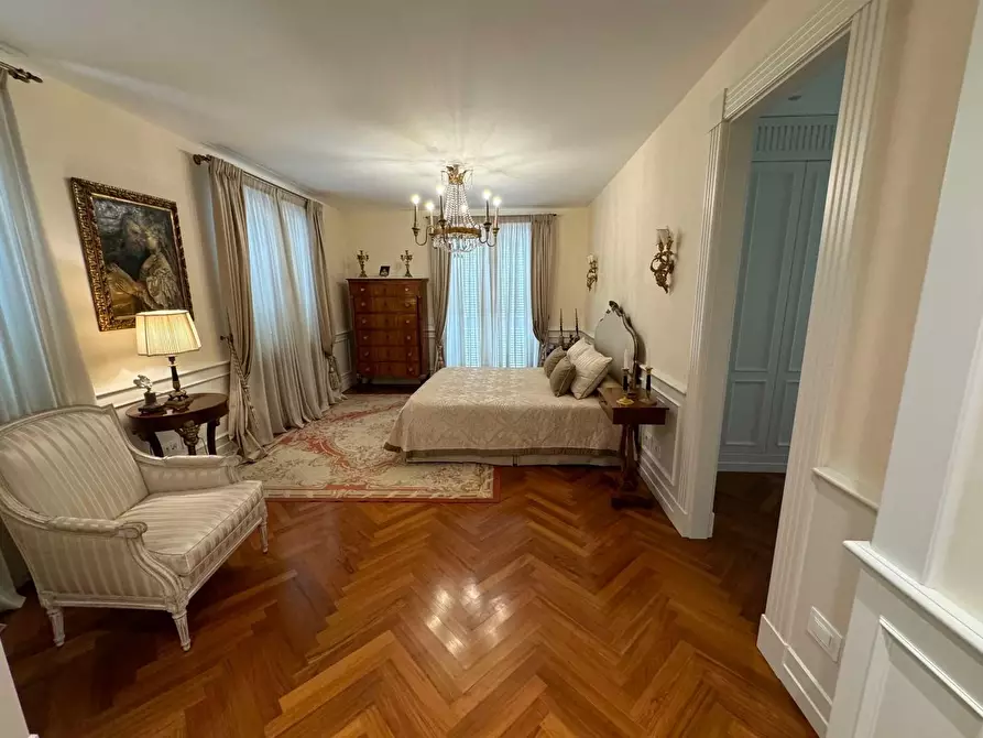 Immagine 52 di Villa in vendita  a Forte Dei Marmi