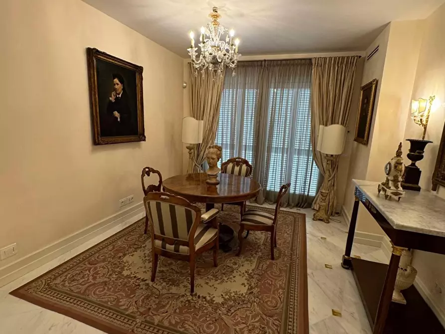 Immagine 25 di Villa in vendita  a Forte Dei Marmi