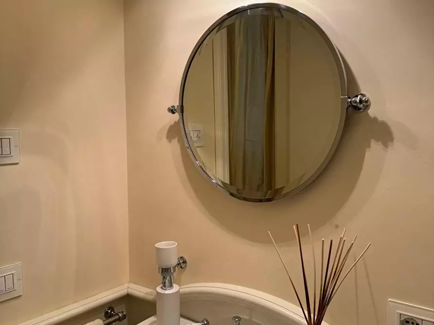 Immagine 20 di Villa in vendita  a Forte Dei Marmi