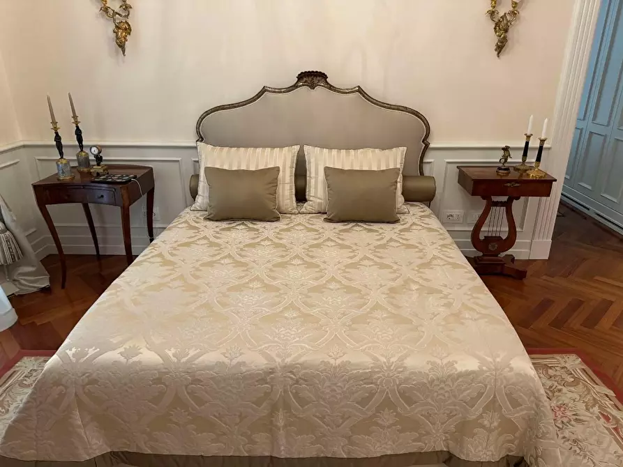 Immagine 48 di Villa in vendita  a Forte Dei Marmi