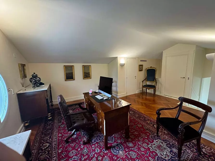 Immagine 51 di Villa in vendita  a Forte Dei Marmi