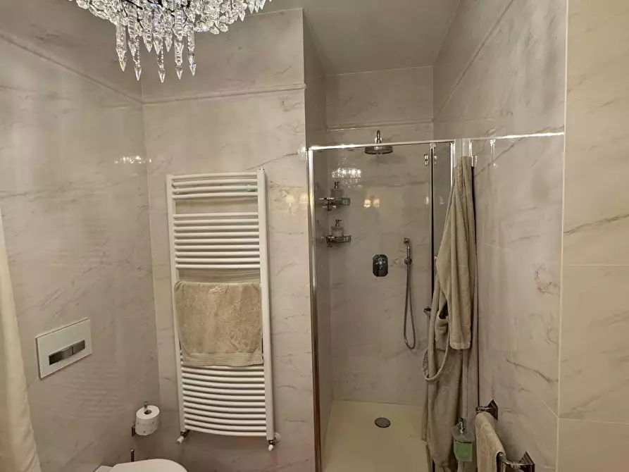 Immagine 38 di Villa in vendita  a Forte Dei Marmi