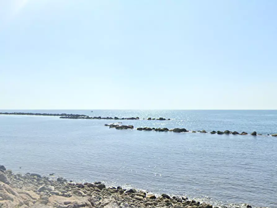 Immagine 13 di Mansarda in vendita  a Carrara