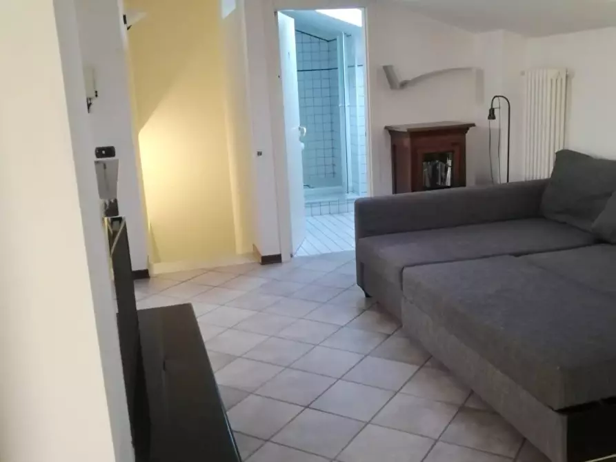 Immagine 5 di Mansarda in vendita  a Carrara