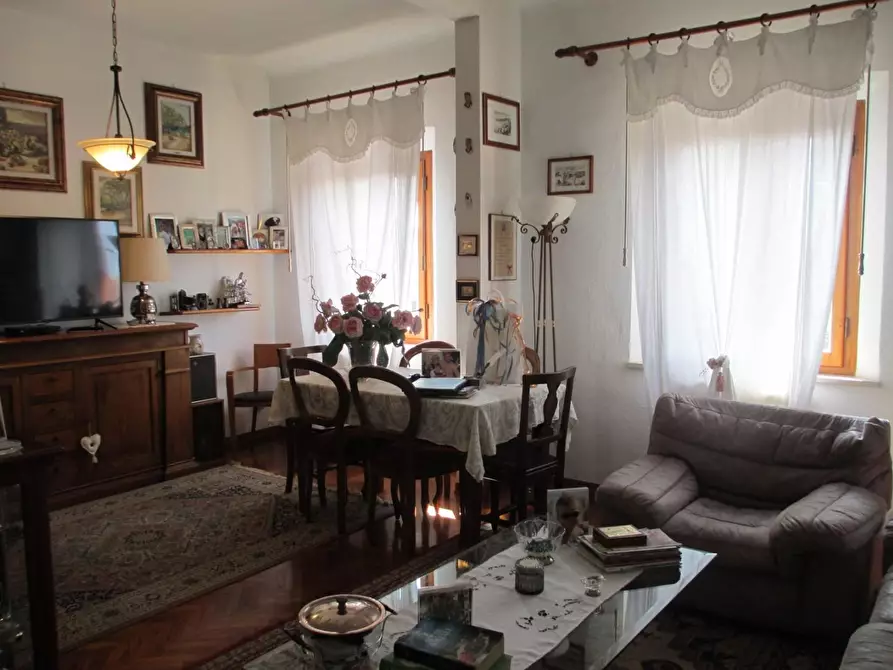 Immagine 2 di Appartamento in vendita  a Pisa