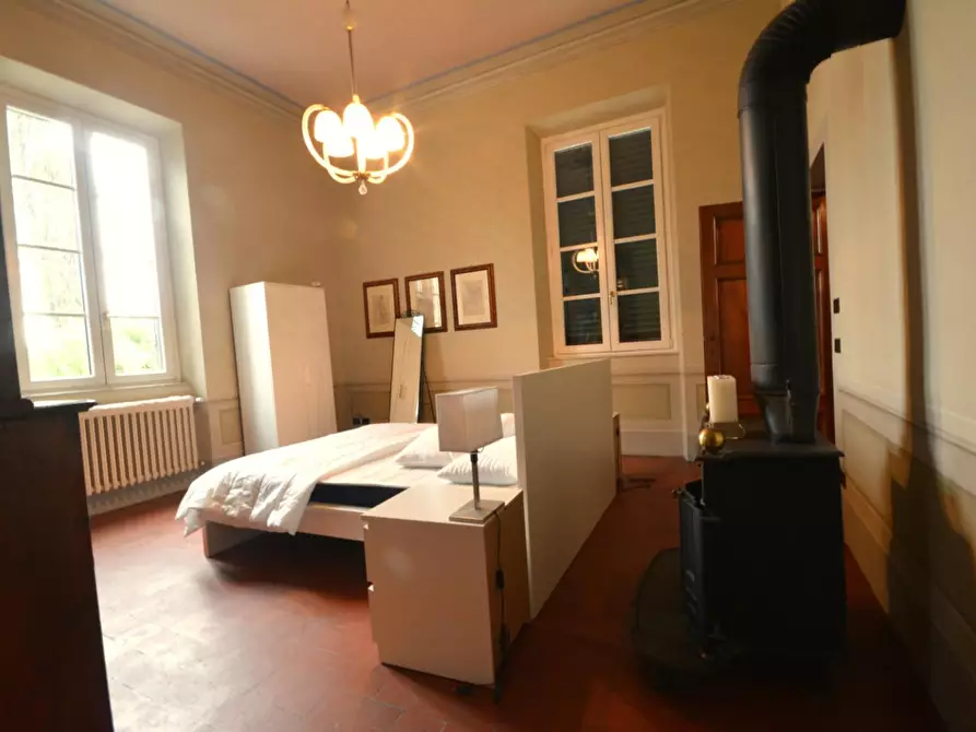 Immagine 17 di Villa in vendita  a Lucca