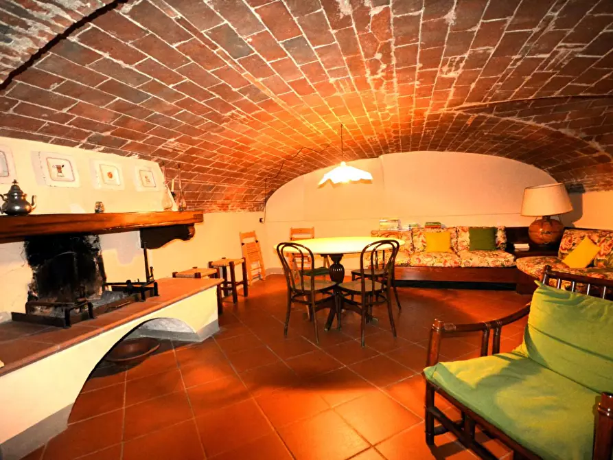 Immagine 32 di Villa in vendita  a Lucca