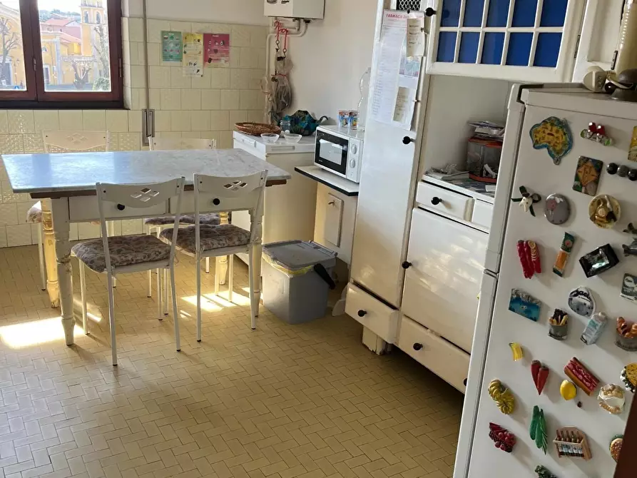 Immagine 6 di Appartamento in vendita  a Carrara