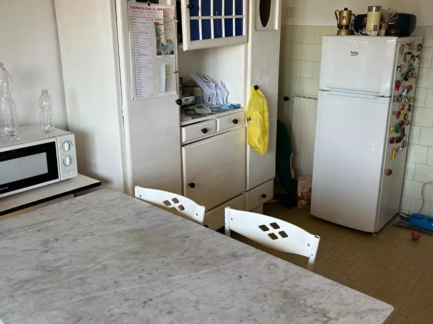 Immagine 9 di Appartamento in vendita  a Carrara