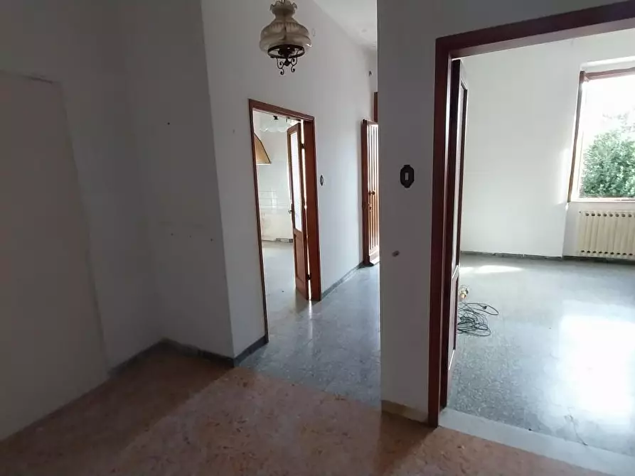 Immagine 16 di Appartamento in vendita  a Ameglia