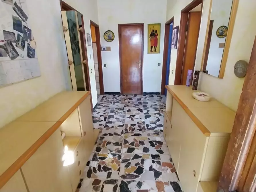 Immagine 22 di Appartamento in vendita  a Ameglia