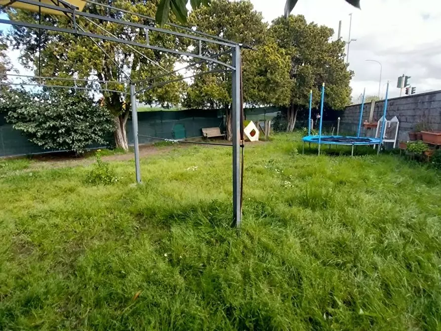 Immagine 27 di Appartamento in vendita  a Ameglia