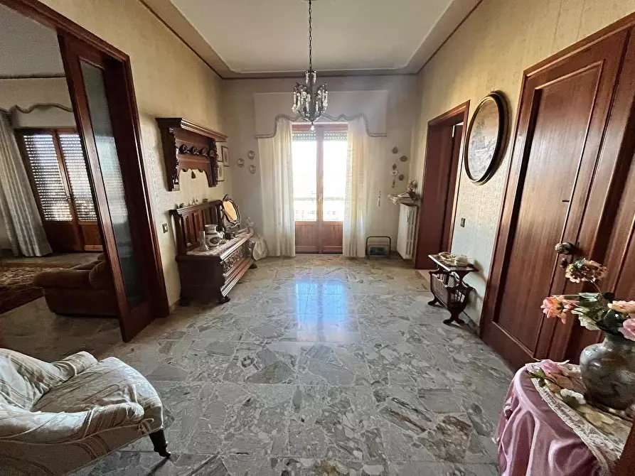 Immagine 1 di Appartamento in vendita  a Gambassi Terme