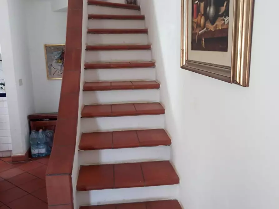 Immagine 18 di Casa bifamiliare in vendita  a Montignoso