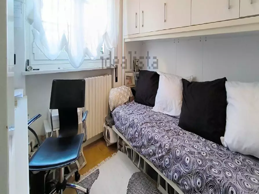 Immagine 7 di Villetta a schiera in vendita  a Carrara