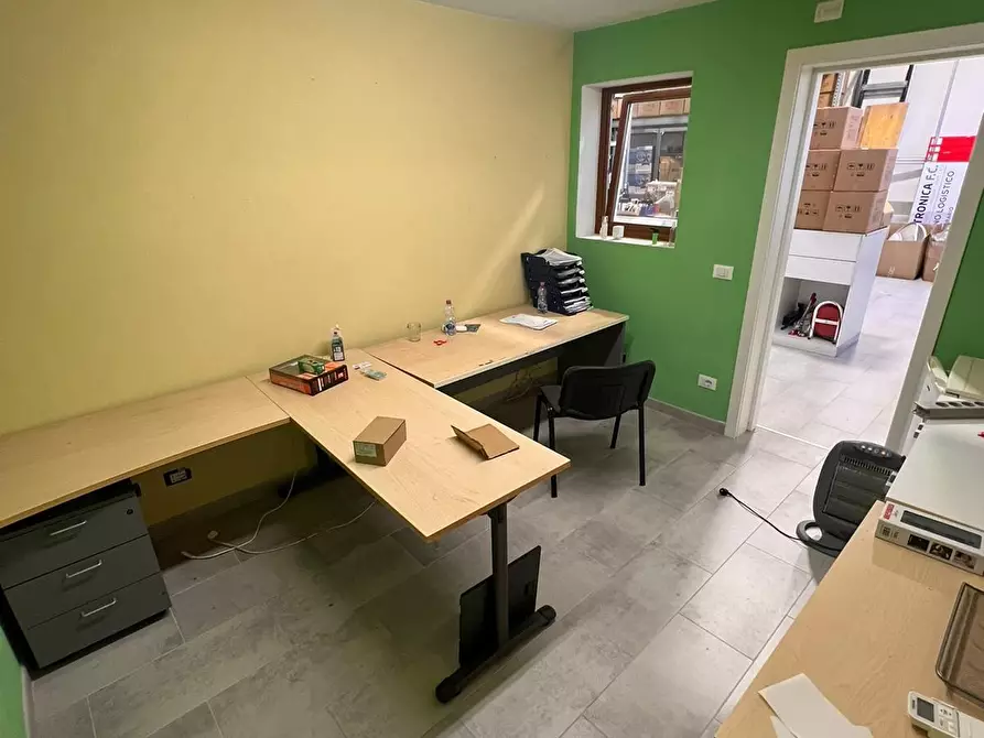 Immagine 3 di Attività artigianale in vendita  a Vicopisano