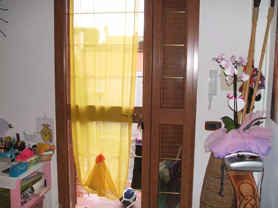 Immagine 3 di Villetta a schiera in vendita  a Vecchiano