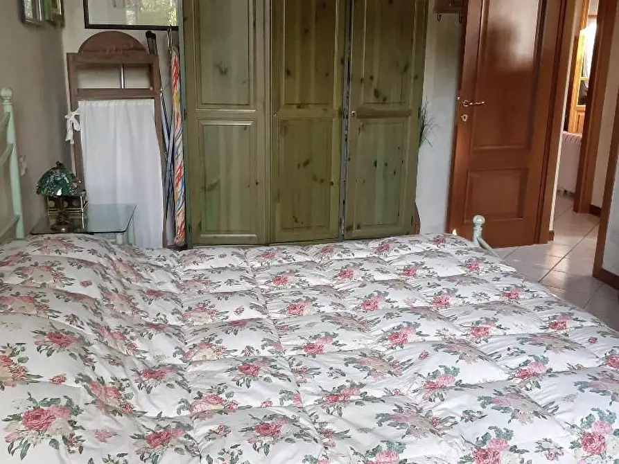 Immagine 3 di Appartamento in vendita  a Massa